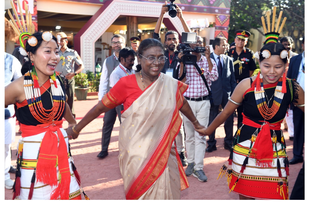 President Droupadi Murmu Inaugurates Bharatiya Kala Mahotsav at Rashtrapati Nilayam.
