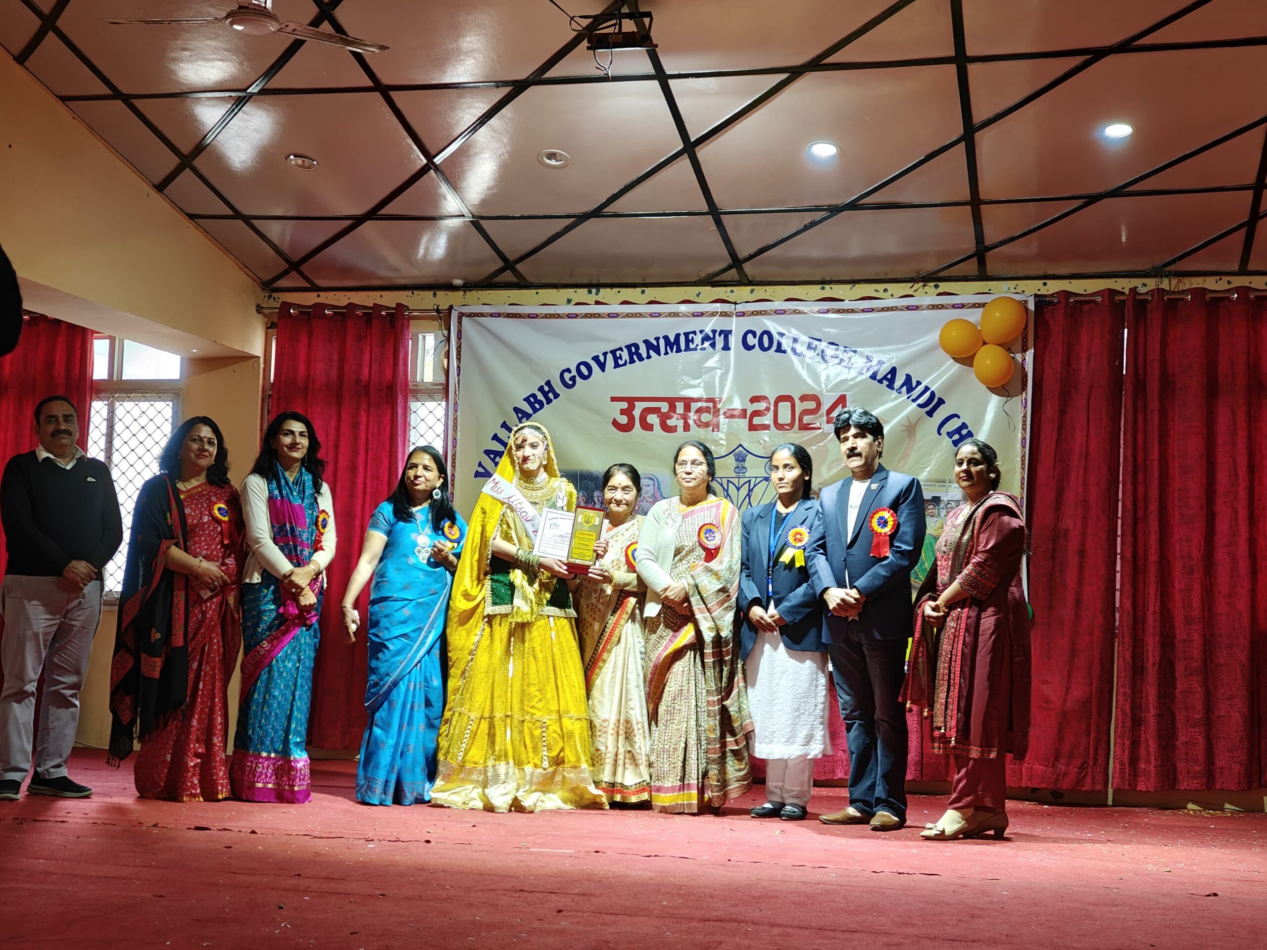 Cultural Program “Utsav-2024” Concludes at Vallabh Government College, Mandi. 