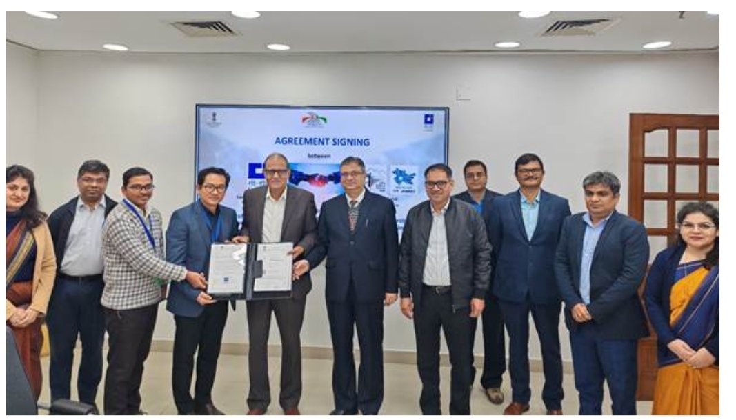 C-DOT and IIT Mandi Collaborate on Indigenous Wideband Spectrum Sensor Chip Development.