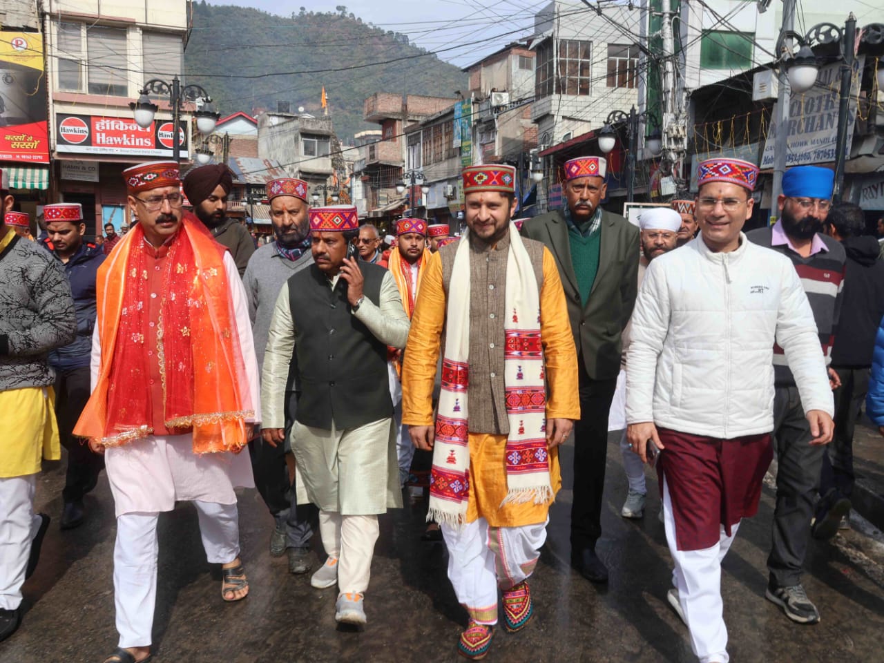 Deputy Commissioner Leads Religious Celebrations at Maha Shivaratri in Mandi. 