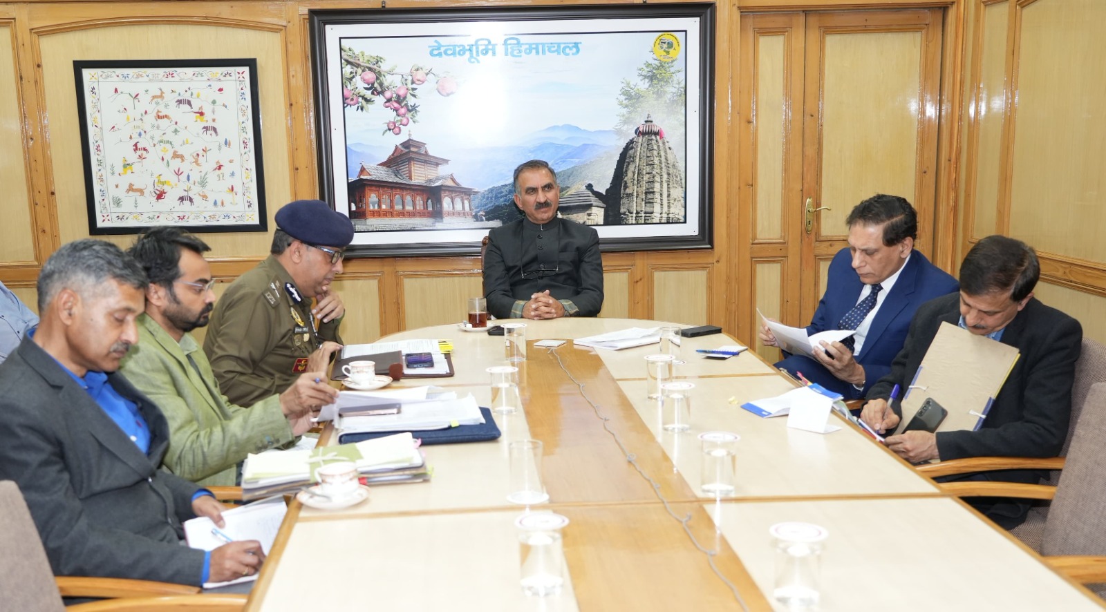 CM Directs SPs to Complete Detailed Dossiers on Drug Networks by April 20, Prioritizes Public Grievances Resolution.