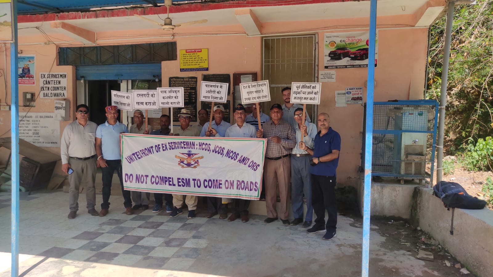 Ex-Servicemen Demand Stern Action Against Pakistan Over Pahalgam Terror Attack. 