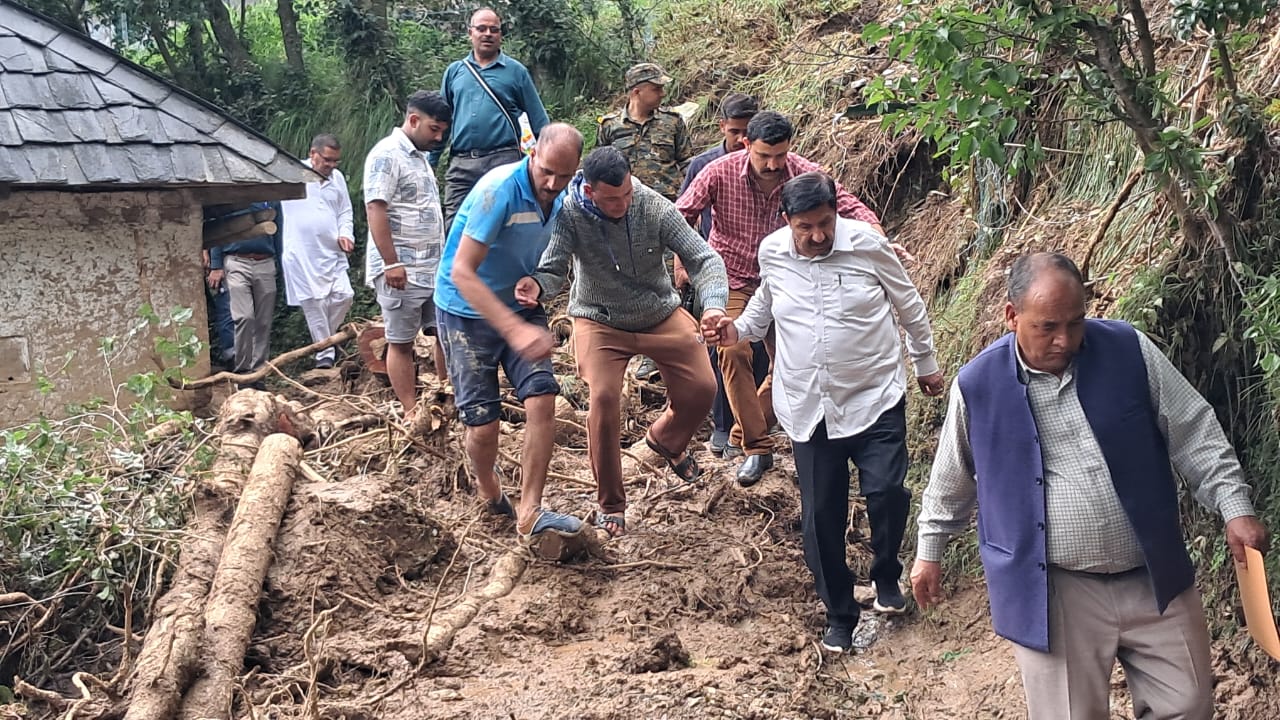 Ropeway Travel and Goods Transport Made Free for 10 Days in Flood-Hit Seraj: Deputy CM Agnihotri Assures Full State Support. 
