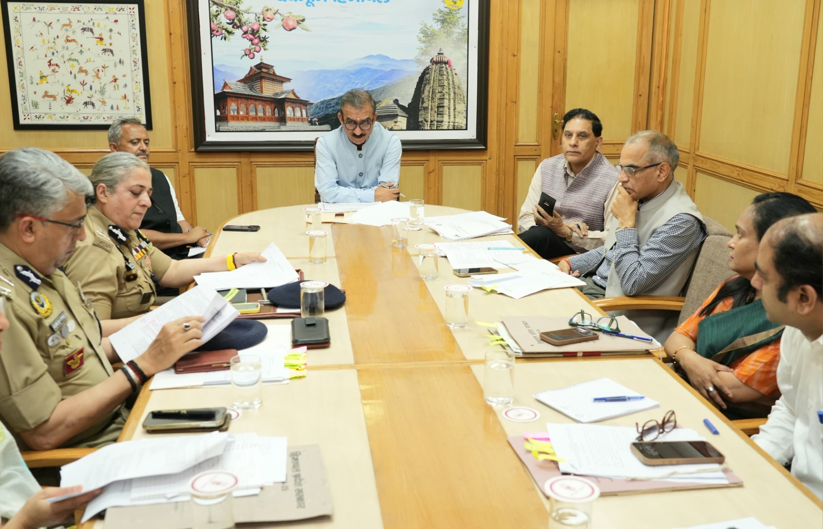 Rising Cloud Burst Incidents Demand Urgent Study: CM Sukhu at State Disaster Management Meet.