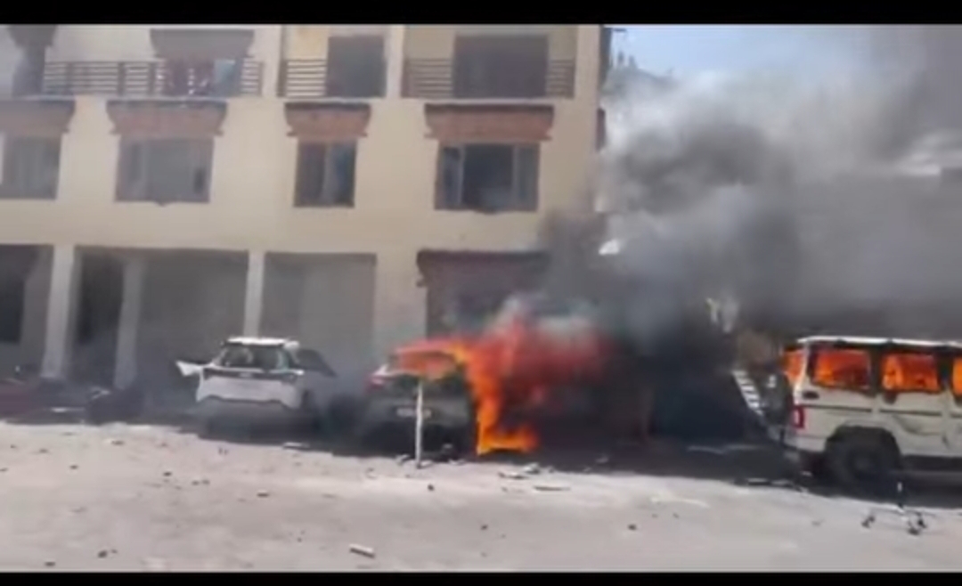Violent Protests Erupt in Ladakh Over Statehood and Sixth Schedule Demands; Sonam Wangchuk Calls for Restraint.