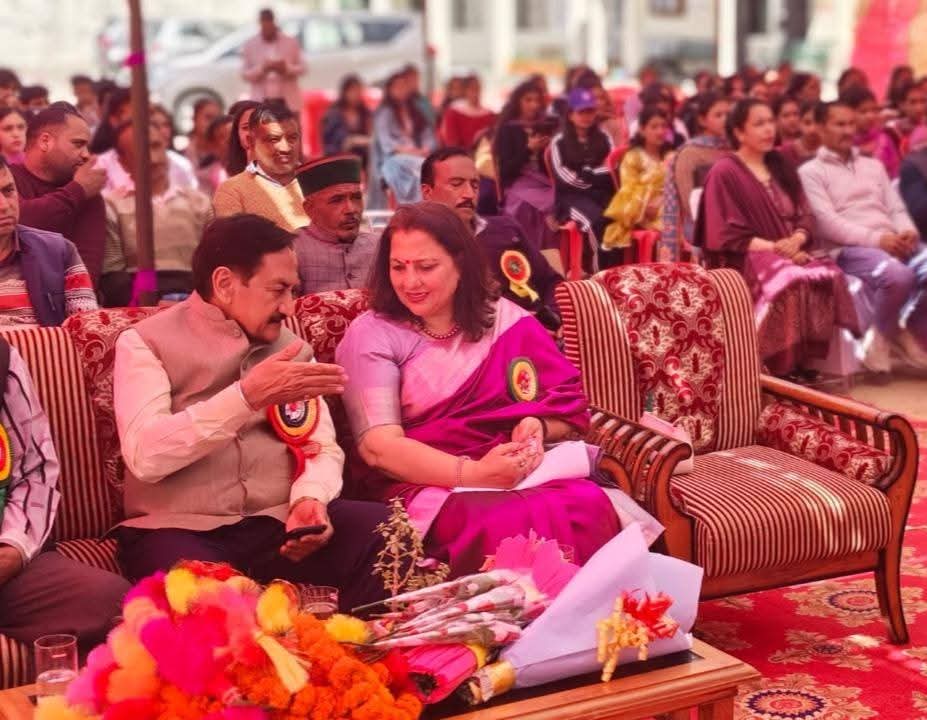 Annual Prize Distribution Ceremony Held at Swami Vivekanand Government College Nihri; Congress leader Sohan Lal Thakur Honours Meritorious Students.