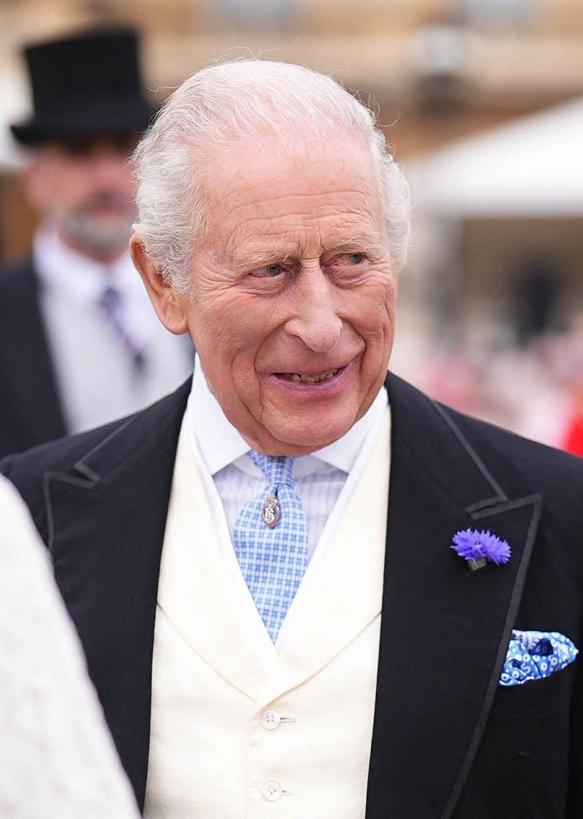 King Approves Major Ministerial Reshuffle as Prime Minister Strengthens Government Team.