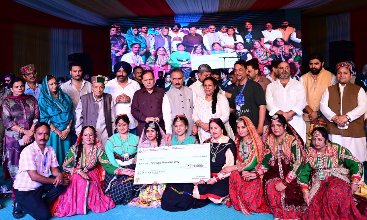 CM Presides Over Grand Finale of International Minjar Fair, Reaffirms Commitment to Chamba’s Development.