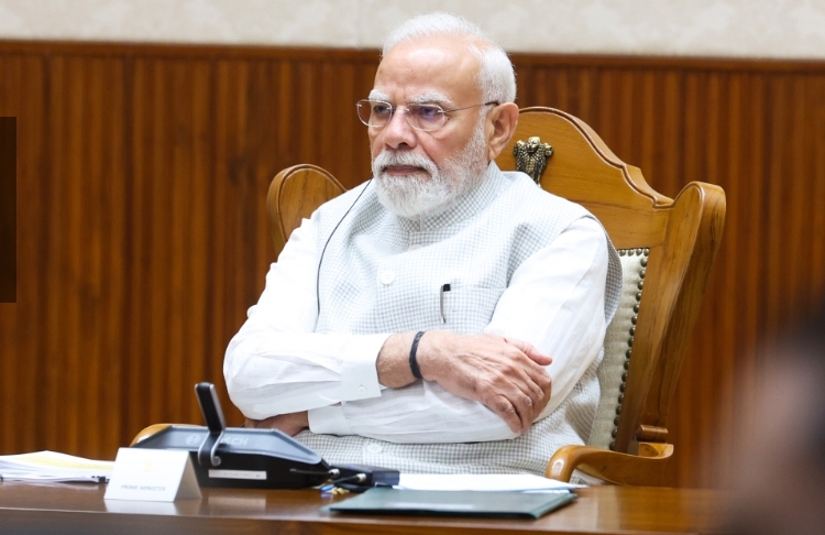 PM Modi Chairs Semiconductor Roundtable, Urges Industry to Drive India’s Next Phase of Growth.