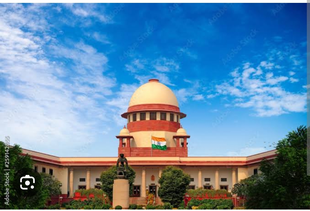 Rahul Gandhi, Kharge and Other Opposition Leaders Move Supreme Court Over Alleged Voter Deletions and SIR Irregularities.